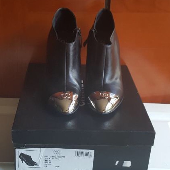 HOST PICK !!!!!Chanel CC silver cap toe booties - Picture 6 of 8